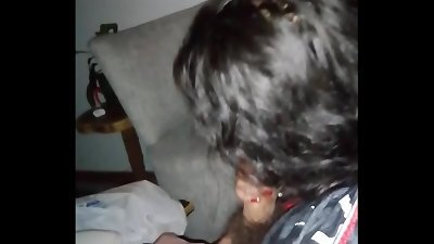 adolescente venezolana me chupa la polla mientras vemos una pelicula me pago el hospedaje con sexo sin condon en medellin colombia